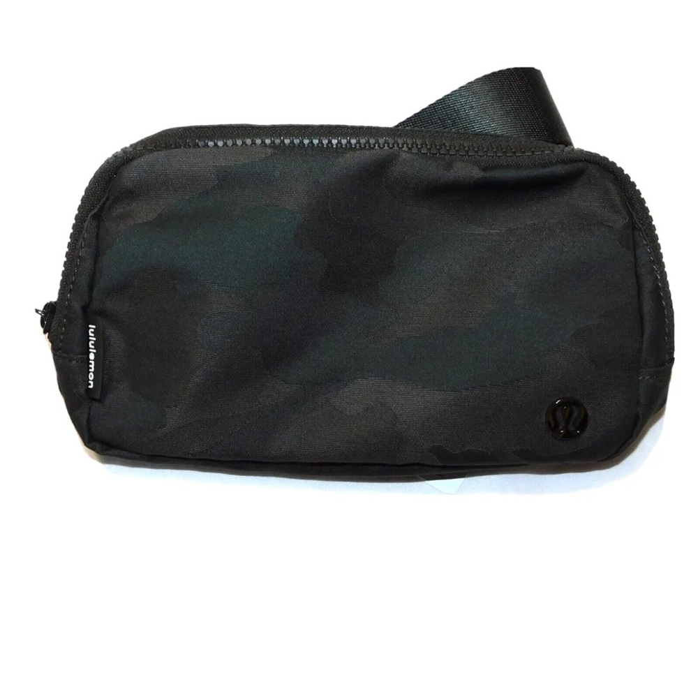 Lululemon Belt Bag Dark Green Camo